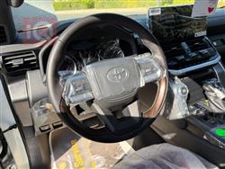 تۆیۆتا لاند کروزەر